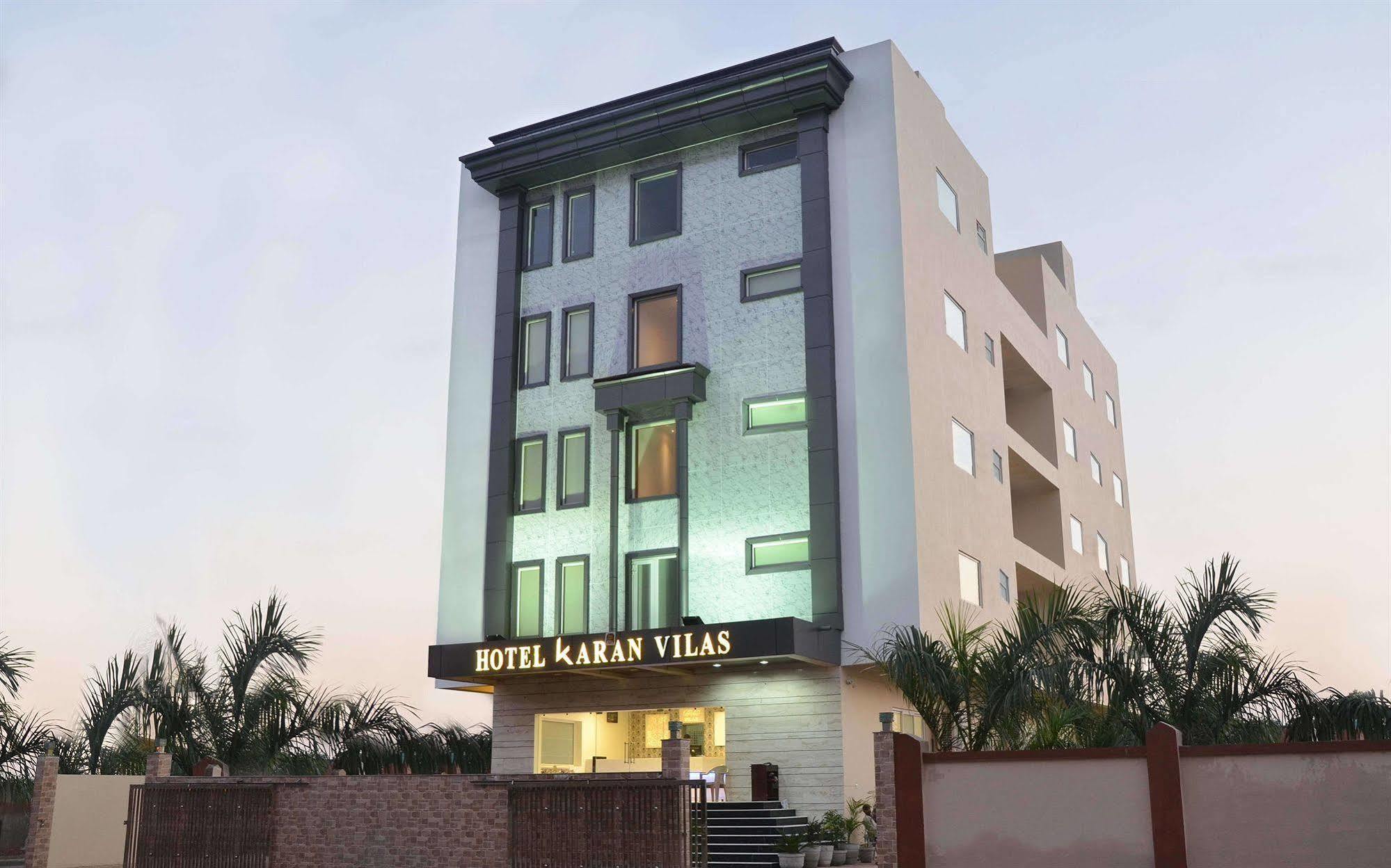 Hotel Karan Vilas Agra  Exterior photo